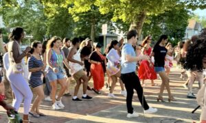 Salsa by the Bay by Perth Amboy Artworks