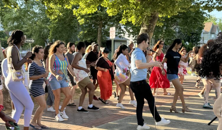 Salsa by the Bay South St Salsa